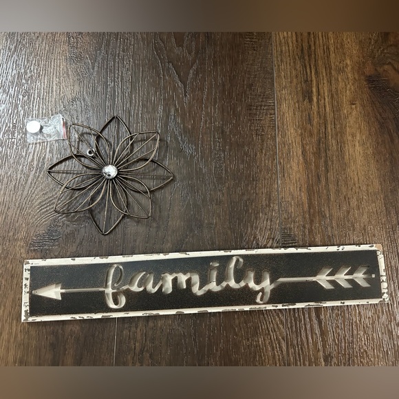 Hobby Lobby Other - Rustic Family Wall Sign & Metal Flower Accent